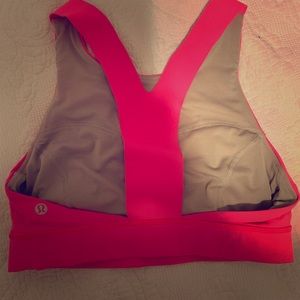 Lulu lemon sports bra